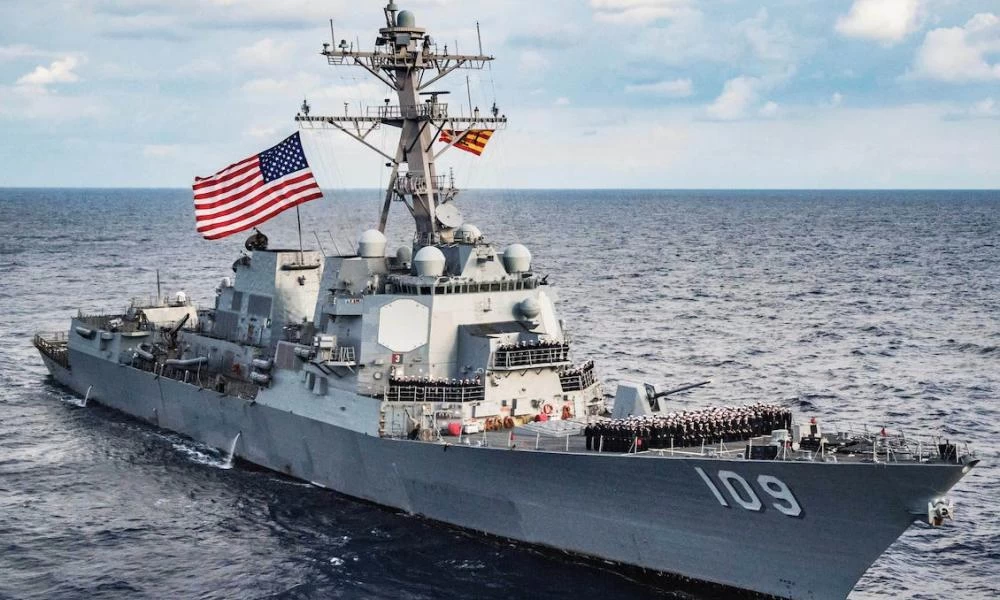 Στον Πειραιά το USS Jason Dunham του 6ου αμερικανικού στόλου
